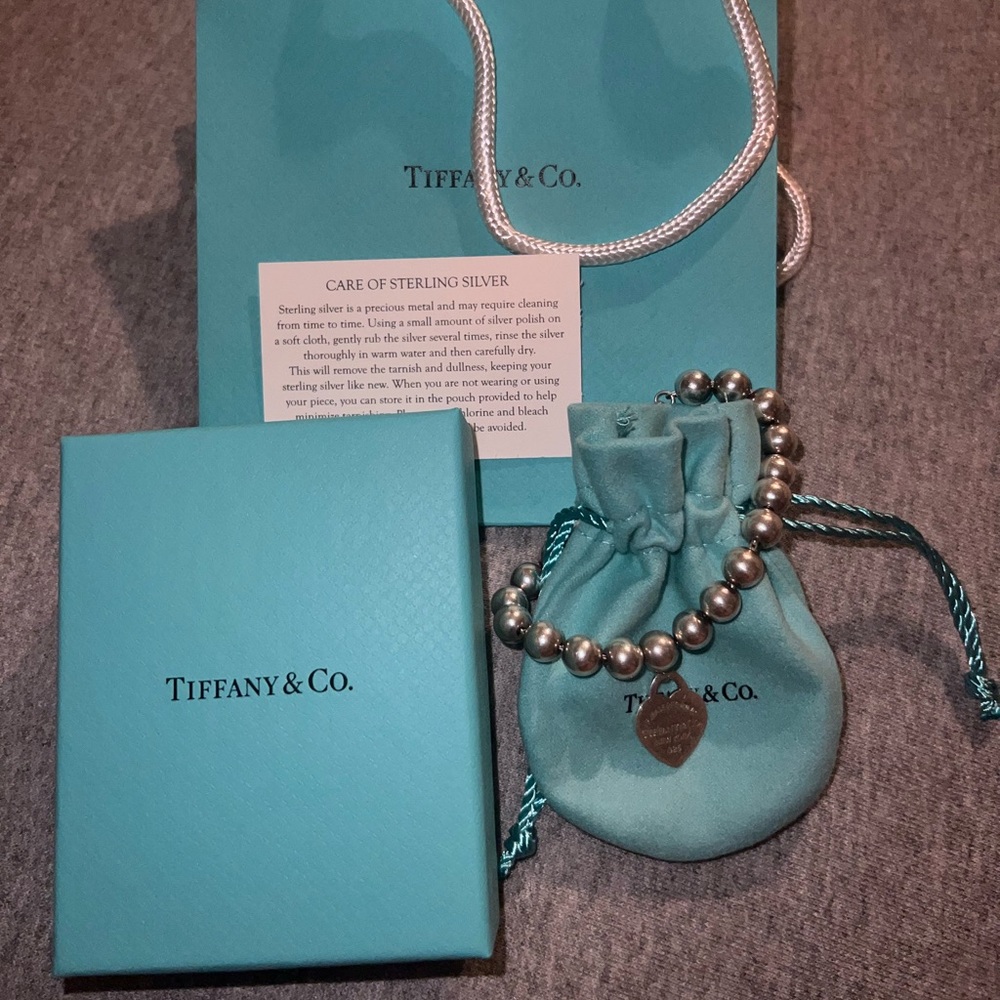 Tiffany and Co. heart tag bracelet, sterling silver, 8mm